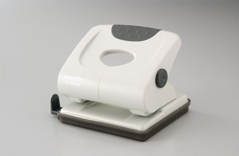 Small 2-hole punch (10 to 65 sheets) News image 1