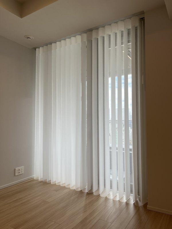調光タテ型ブラインドの取り付けいたします。 ニュース画像3