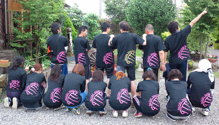 お店のスタッフ制服にロゴ・イメージアップ ニュース画像2